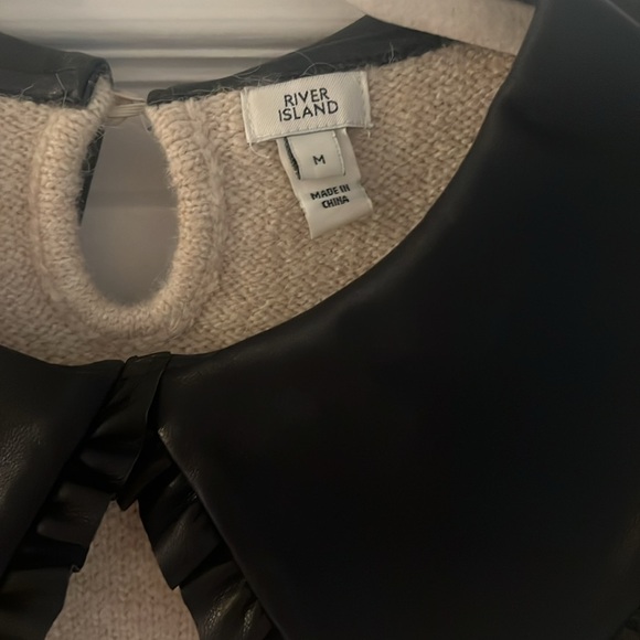 River Island Cream Sweater with Black Leather Ruffled Collar - Picture 2 of 5